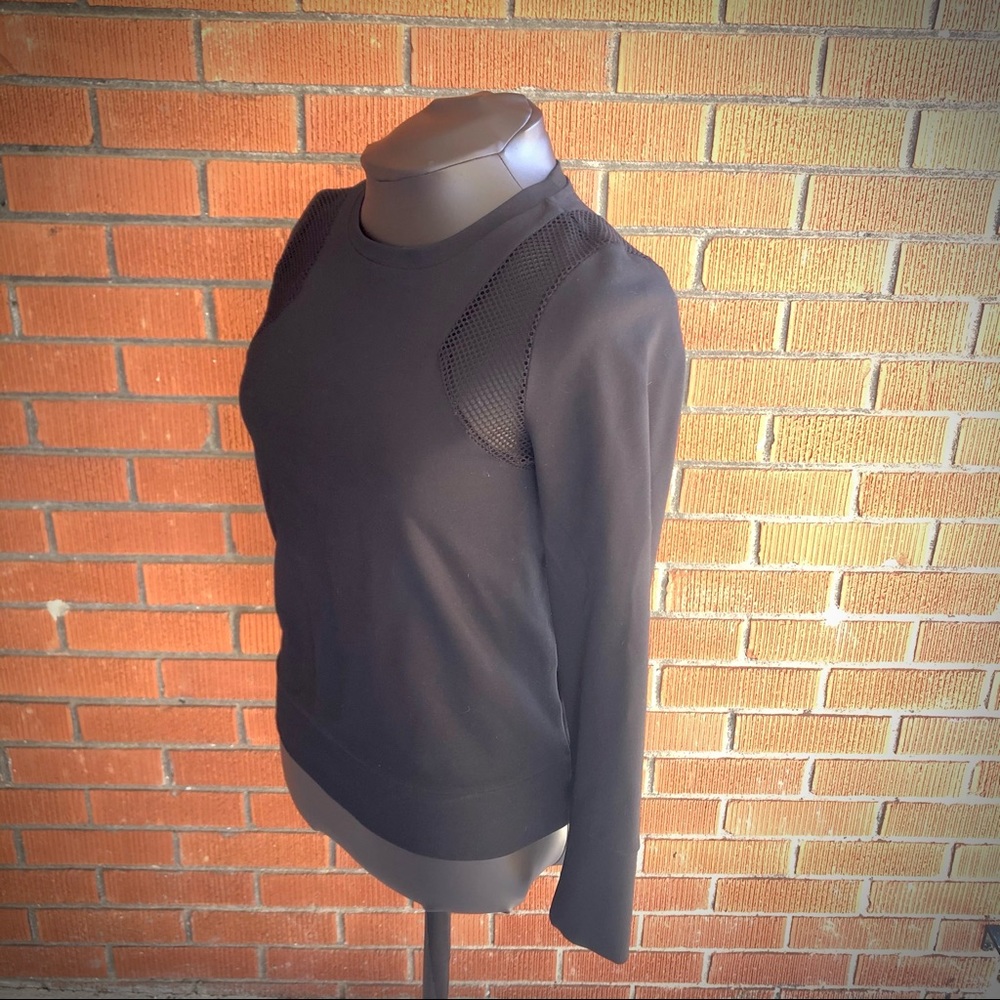 Banana Republic black top with mesh